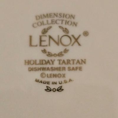 Lenox Holiday Tartan Christmas Plates (L-JS)