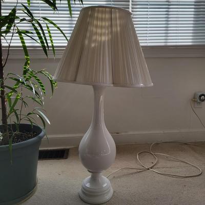 white ceramic lamp & shade