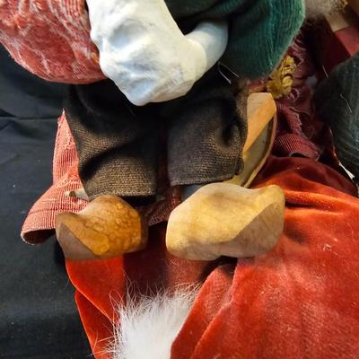 Norma DeCamp Seated Santa Figure & More (L-JS)