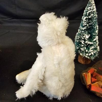 Norma DeCamp Seated Santa Figure & More (L-JS)