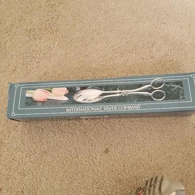 silver plated salad tongs in box