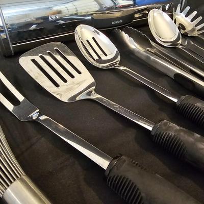 Stainless Kitchen Tools & Brabantia Bread Box (L-JS)