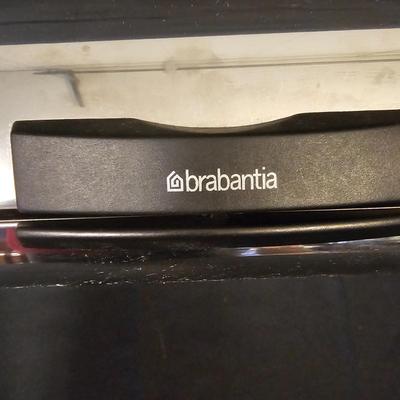 Stainless Kitchen Tools & Brabantia Bread Box (L-JS)