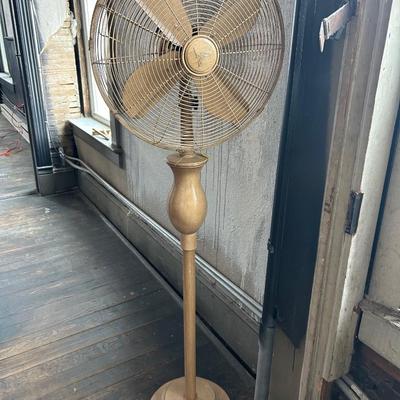 Floor Fan Mid â€˜70s