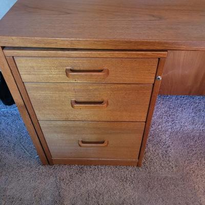 Desk with File Cabinets and More (DB-CE)