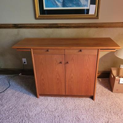 Wooden Cabinet (DB-CE)