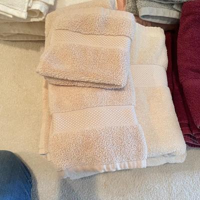 Biltmore Bath and Hand Towels (UB1-SS)