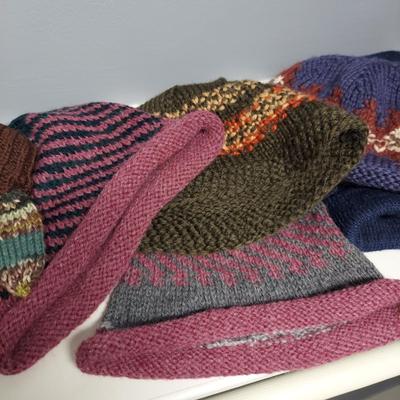Hand Knit Scarves and Hats (PC-BBL)
