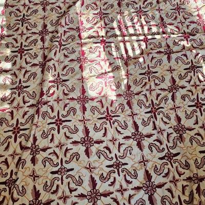 Antique Crewel embroidered Bedspread coverlet or tablecloth