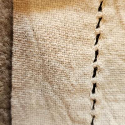 Antique Crewel embroidered Bedspread coverlet or tablecloth