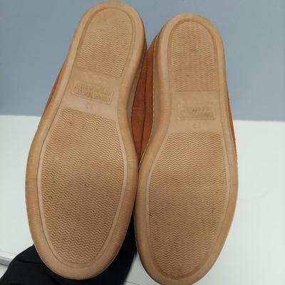 New In Box Size 13 Skechers Sneakers plus Rockport Boots & More (PC-BBL)