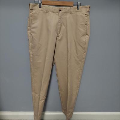 Size 36 Levi's Jeans and More (PC-BBL)