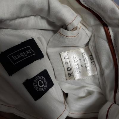 Size 36 Levi's Jeans and More (PC-BBL)