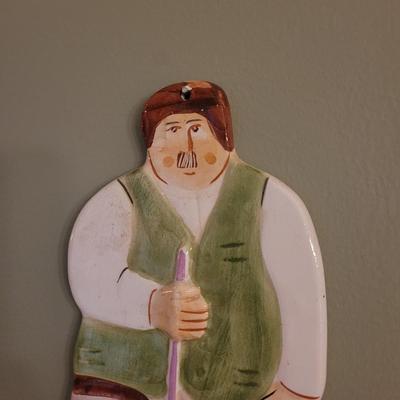 Ceramic Wall Figures (DR2-CE)