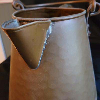 Ceramic Storage Jars and More (K-CE)
