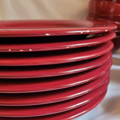 Tabletops Gallery â€œAvellinoâ€ Dish Set (K-CE)