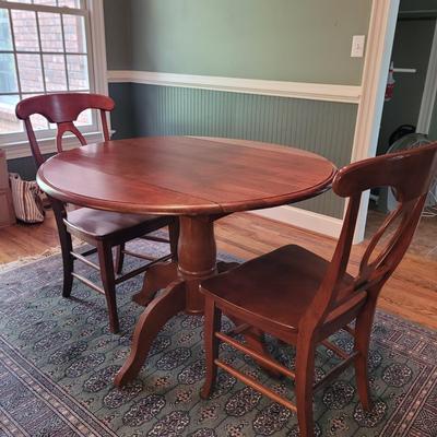 Drop Leaf Table with Two Chairs (DR2-CE)