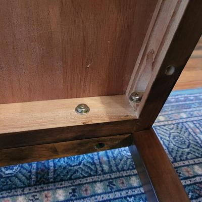 Drop Leaf Table with Two Chairs (DR2-CE)