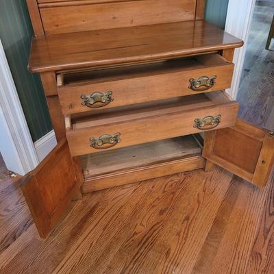 Wooden Wash Stand (DR2-CE)