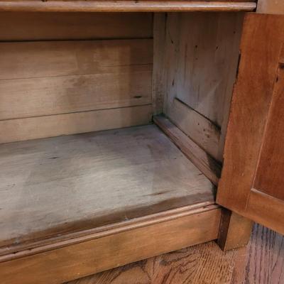 Wooden Wash Stand (DR2-CE)