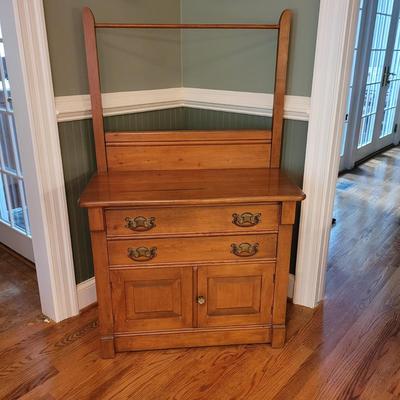 Wooden Wash Stand (DR2-CE)