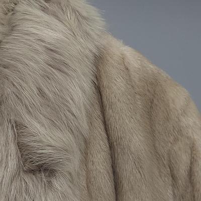 Ivey's Silver Fox Fur Coat (PC-BBL)