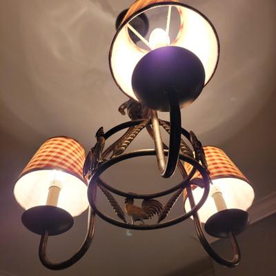 Rooster Chandelier (DR2-CE)