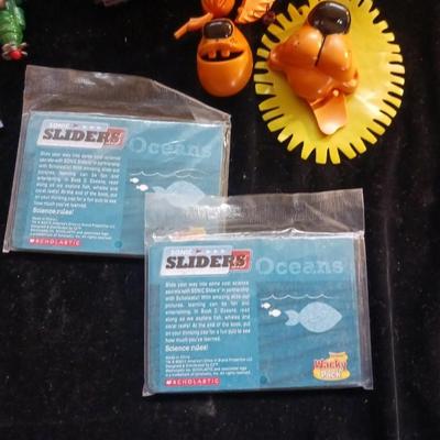 VINTAGE "MR POTATO HEAD" AND OTHER TOYS