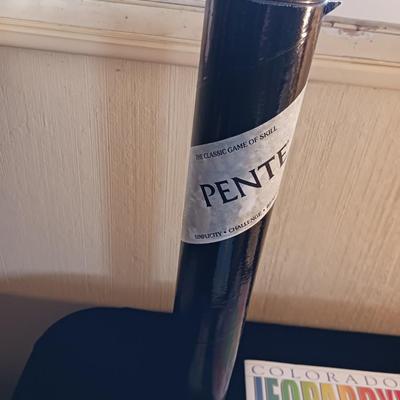 PENTE GAME BOARD AND CHILDREN'S BOOKS