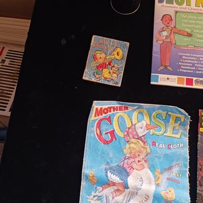 PENTE GAME BOARD AND CHILDREN'S BOOKS