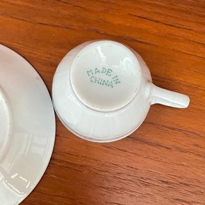 Vintage Chinese Miniature Teacups (DR-SS)