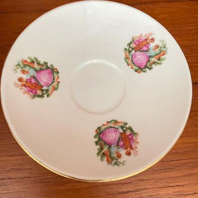 Vintage Chinese Miniature Teacups (DR-SS)