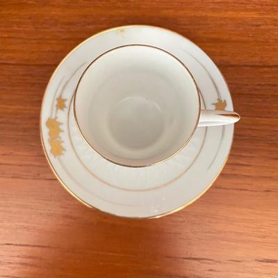 Vintage Chinese Miniature Teacups (DR-SS)