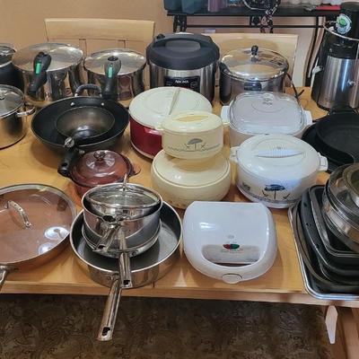 Kitchenware Lot