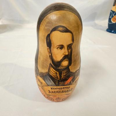 Matroesjka Dolls of Russian Leadership (L-JS)