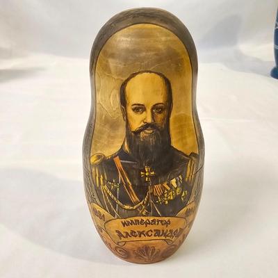 Matroesjka Dolls of Russian Leadership (L-JS)