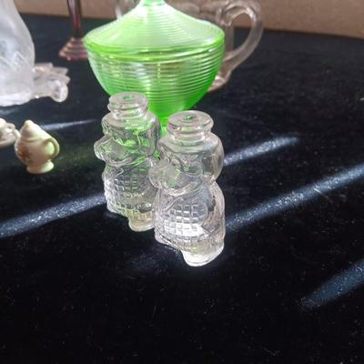 DEPRESSION GLASS, TINY TEA SET AND MORE