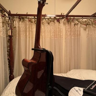 FENDER GUITAR WITH CASE AND STAND