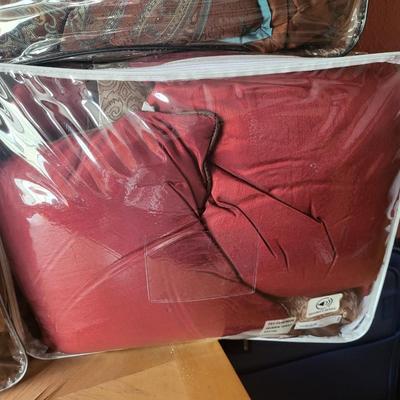 Linen Lot