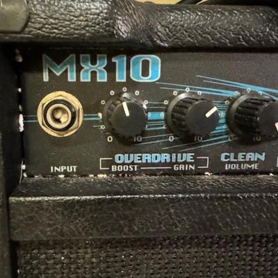 CRATE MX10 AMP