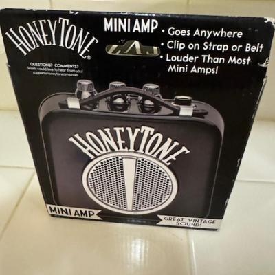 HONEY TONE MINI AMP