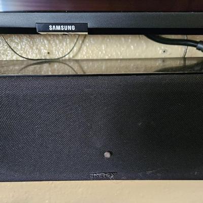 Samsung TV with Surround South Speaker Set