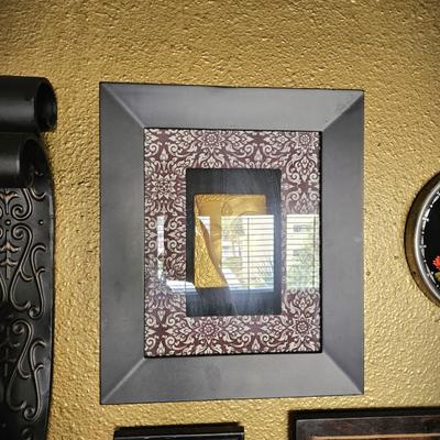 25 Framed Religious Items