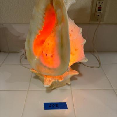 CONCHE SHELL NIGHT LIGHT