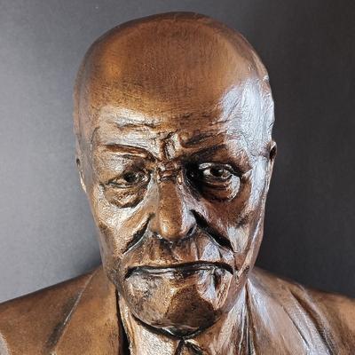 LOT 12: Bust of Sigmund Freud