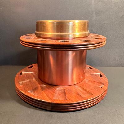 LOT 28: Vintage McDonald Products DUK-IT Walnut 12 Pipe Rest w/ Central Copper Humidor & 9 Pipes