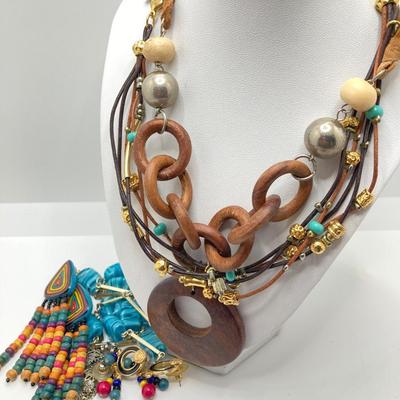 LOT 57: Fashion Jewelry: Earrings, Beaded Necklaces