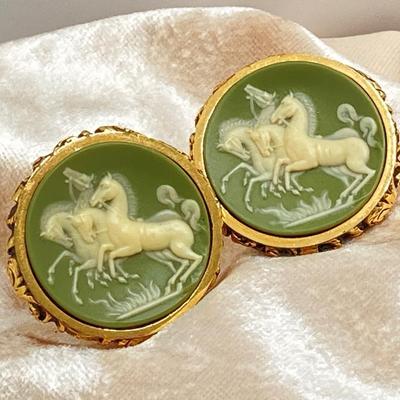 LOT 248: Four Horses Cuff Links with Collection of Money Holders and Tie Bars and More