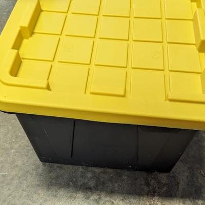 27 Gallon Heavy Duty Storage Tote Choice A