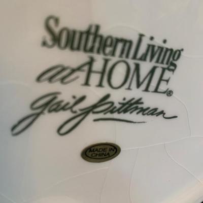 Southern Living Ceramic Gail Pittman Collection - Home Decor